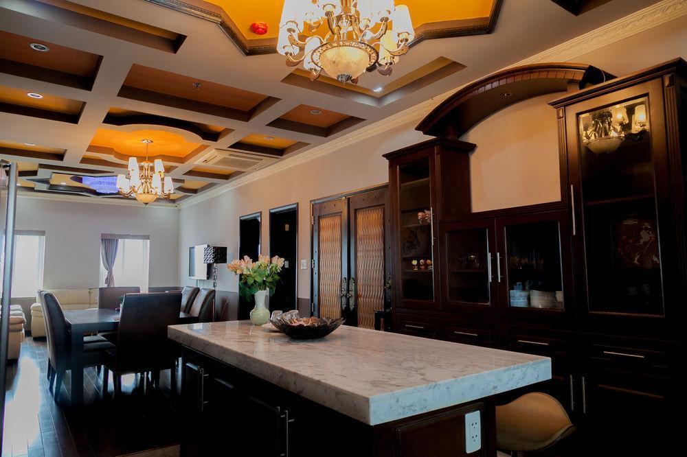 Eden Roc Khách sạn 3*