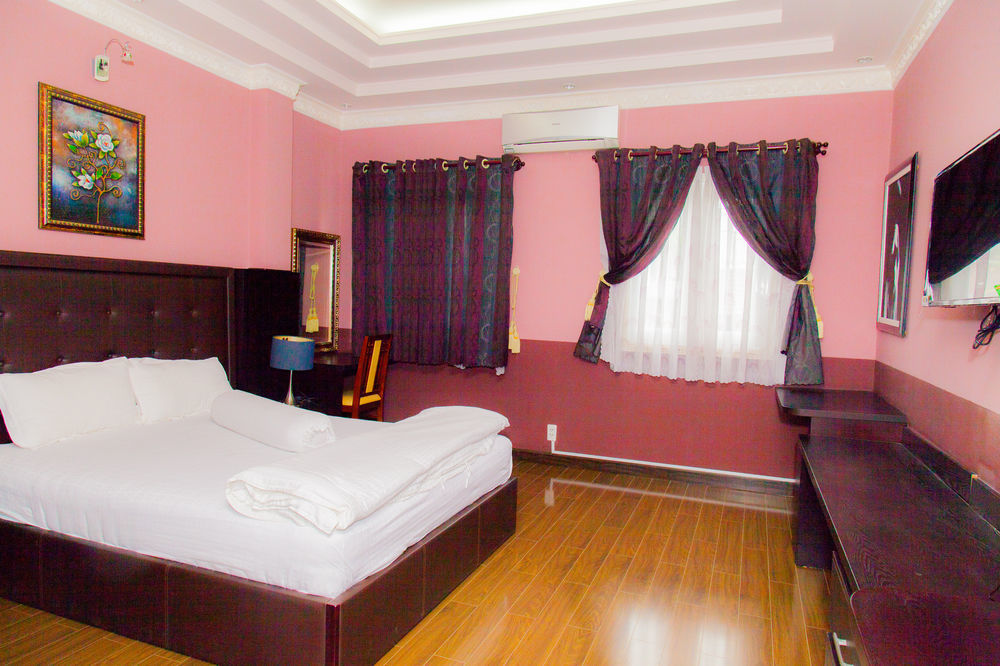 Eden Roc Khách sạn TP. Hồ Chí Minh